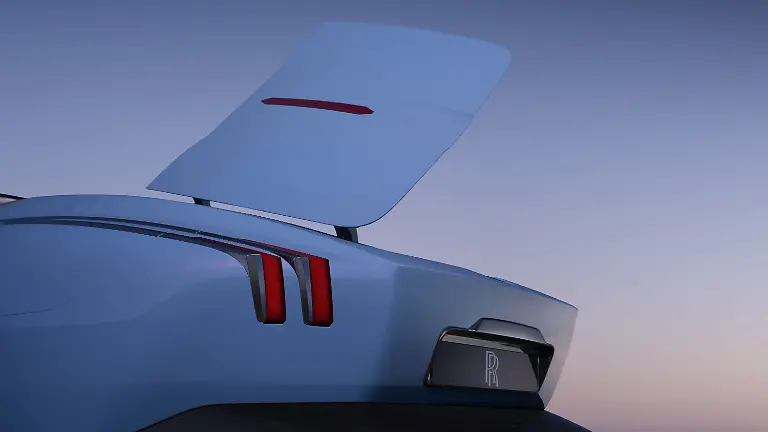 Rolls Detail Flügel